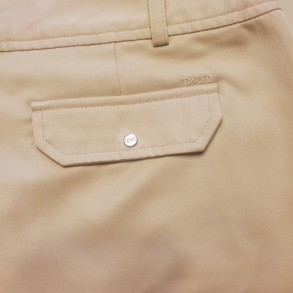 IZOD XFG Stretch Straight Leg Khaki Golf Pants Women's Size 6 Short - Picture 3 of 5